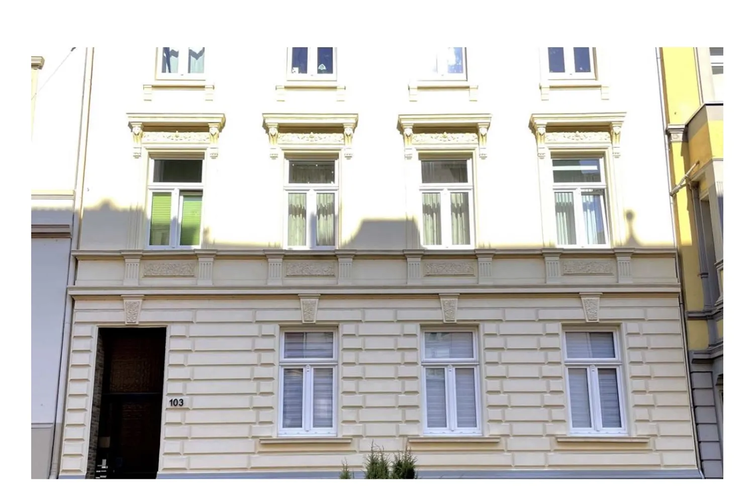 4 room apartment with 100 m² in Wuppertal – Photo 1