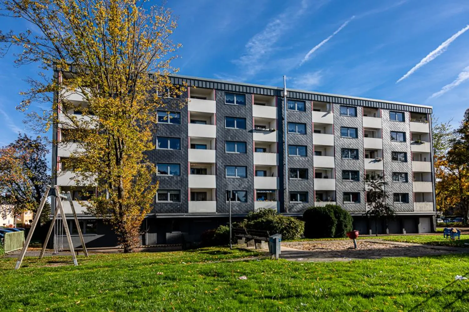 2 room apartment with 69 m² in Mülheim an der Ruhr – Photo 1