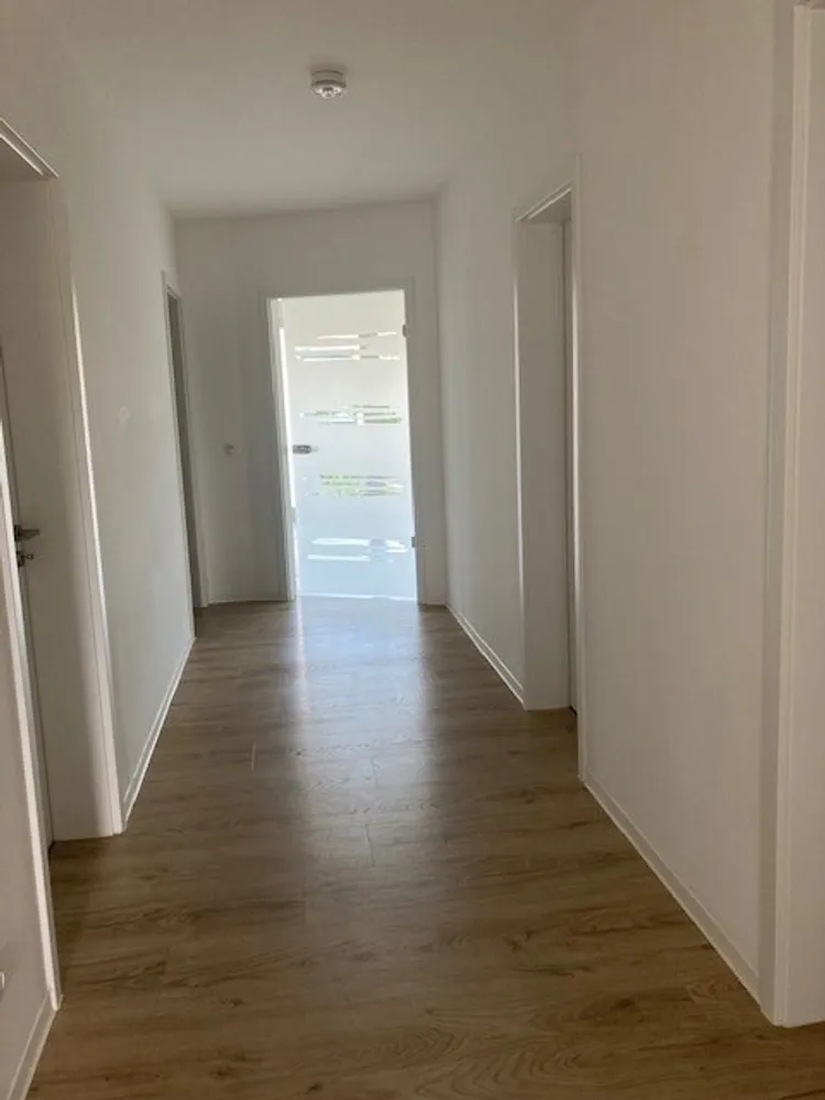 4 Zimmer Wohnung mit 145 m² in Magdeburg – Bild 3