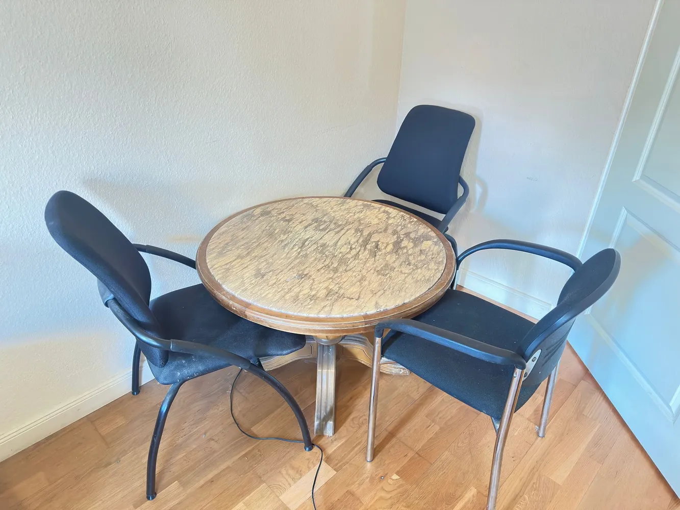 2 Zimmer Wohnung mit 45 m² in Karlsruhe – Bild 4