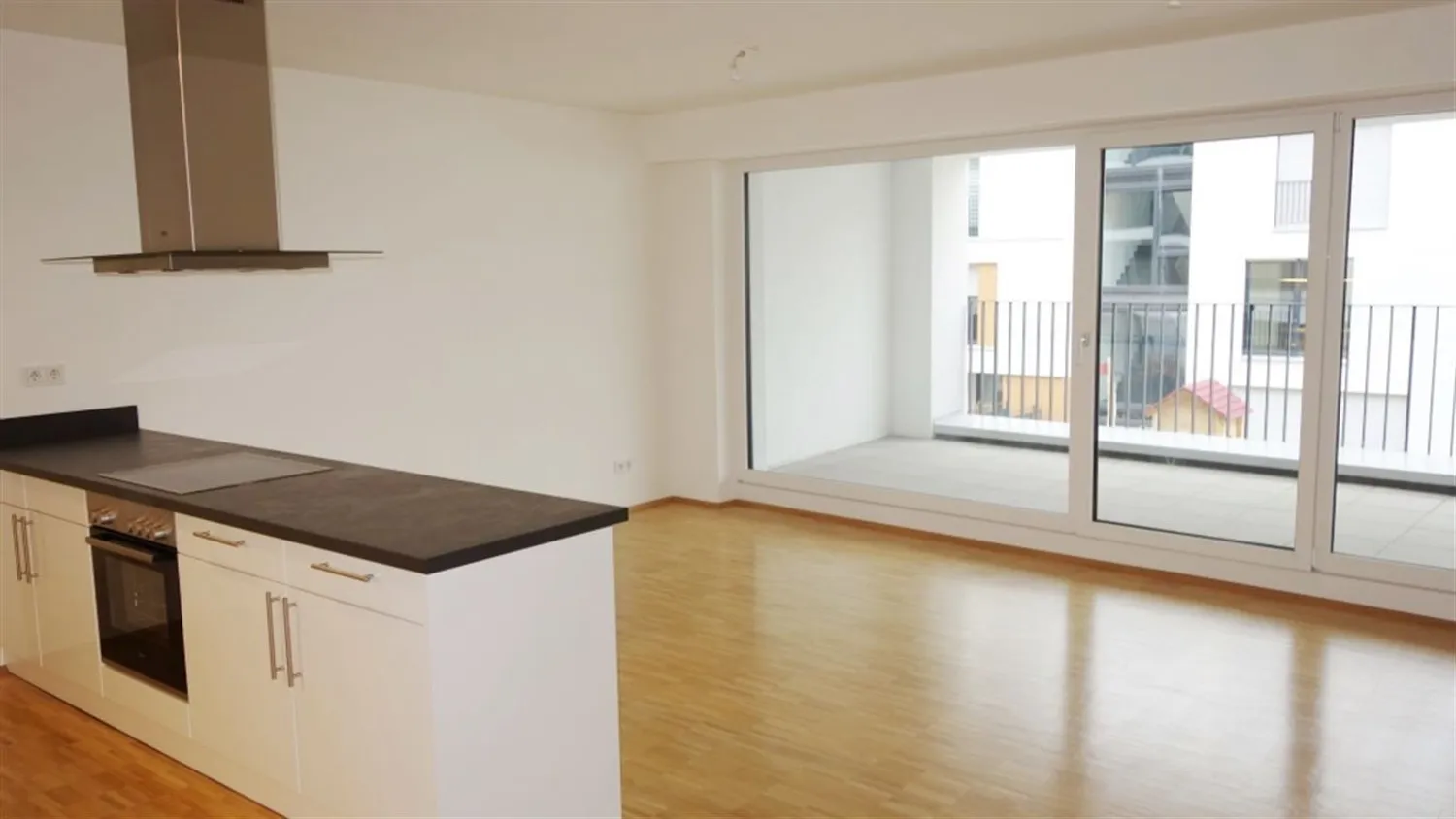2 Zimmer Wohnung mit 70 m² in Mönchengladbach – Bild 3