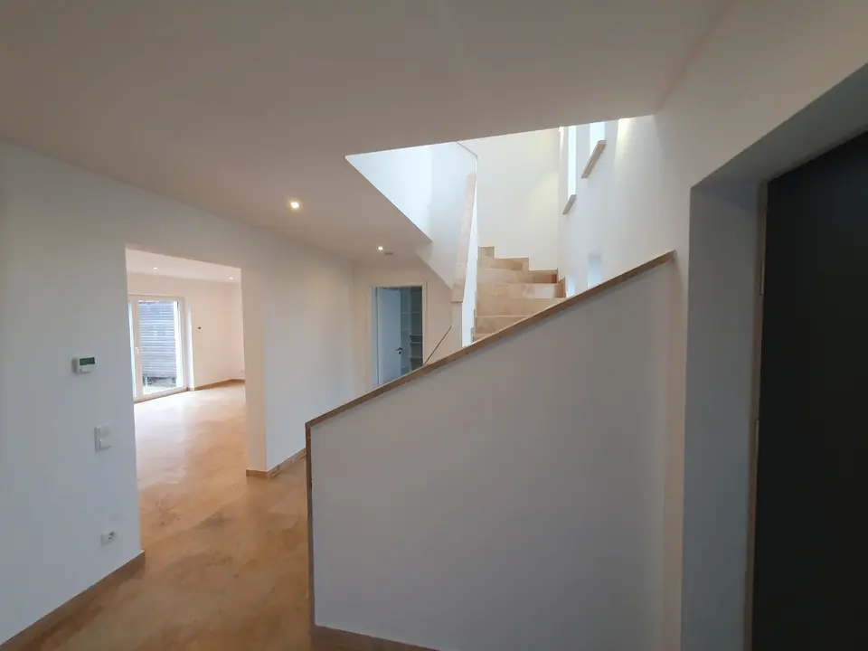 5 Zimmer Haus mit 155 m² in Regensburg – Bild 6