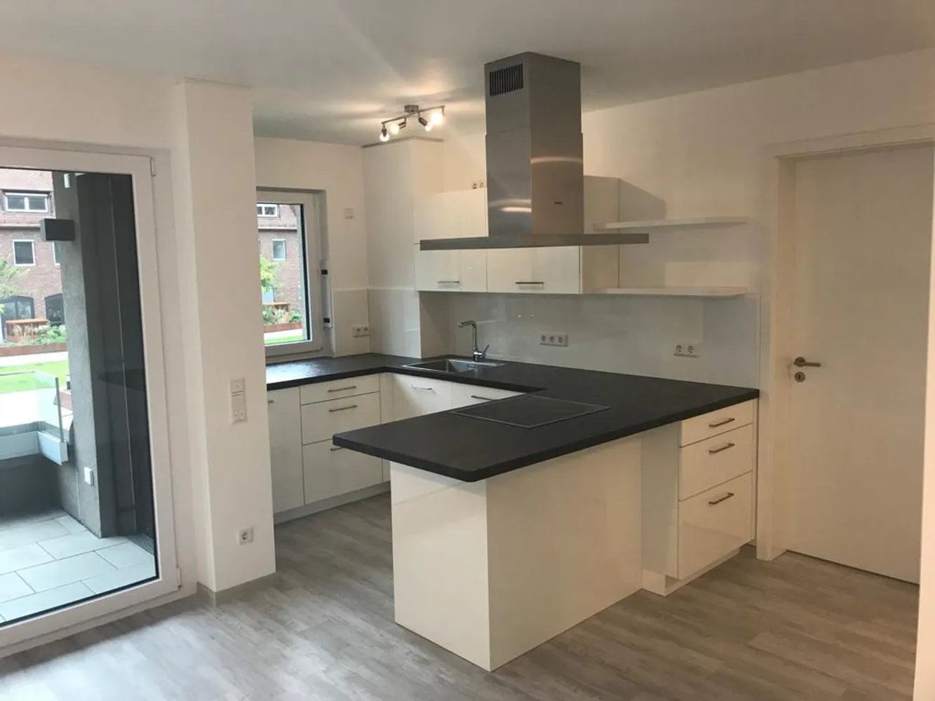 2 Zimmer Wohnung mit 60 m² in Erlangen – Bild 2