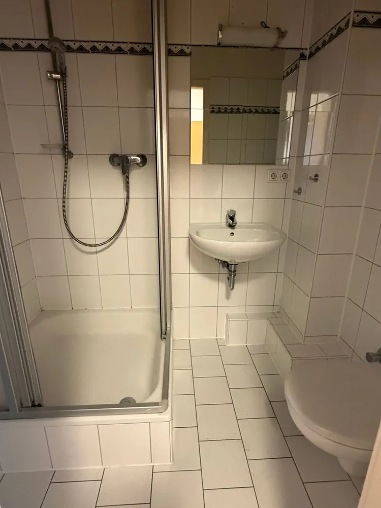 1 room apartment with 31 m² in Essen – Photo 9