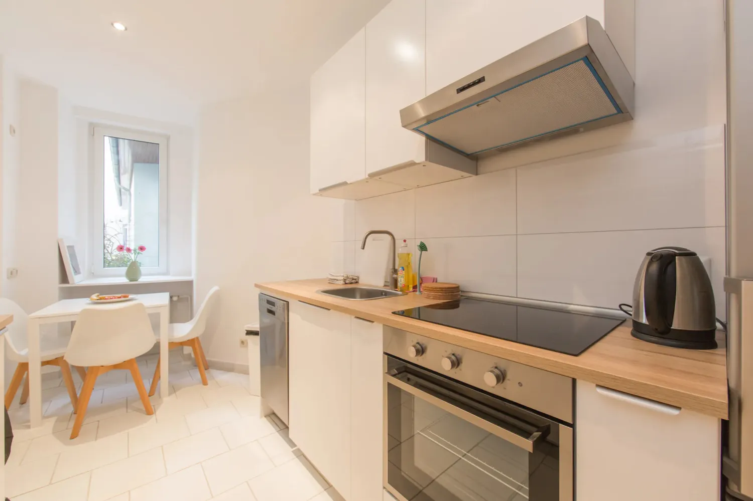Shared room with 24 m² in Berlin – Photo 8