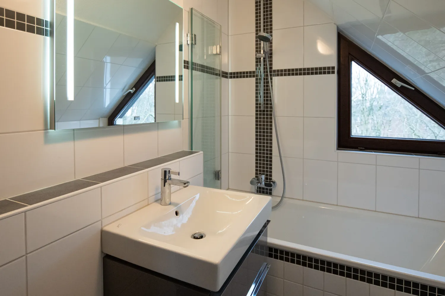 2 Zimmer Wohnung mit 68 m² in Erkrath – Bild 12
