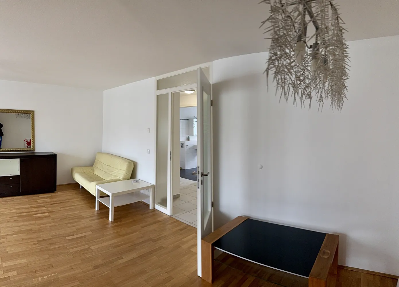 3 Zimmer Wohnung mit 80 m² in München – Bild 8