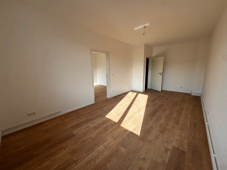 2 Zimmer Wohnung mit 61 m² in Hannover – Bild 2