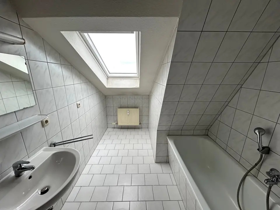2 Zimmer Wohnung mit 39 m² in Altenburg – Bild 3