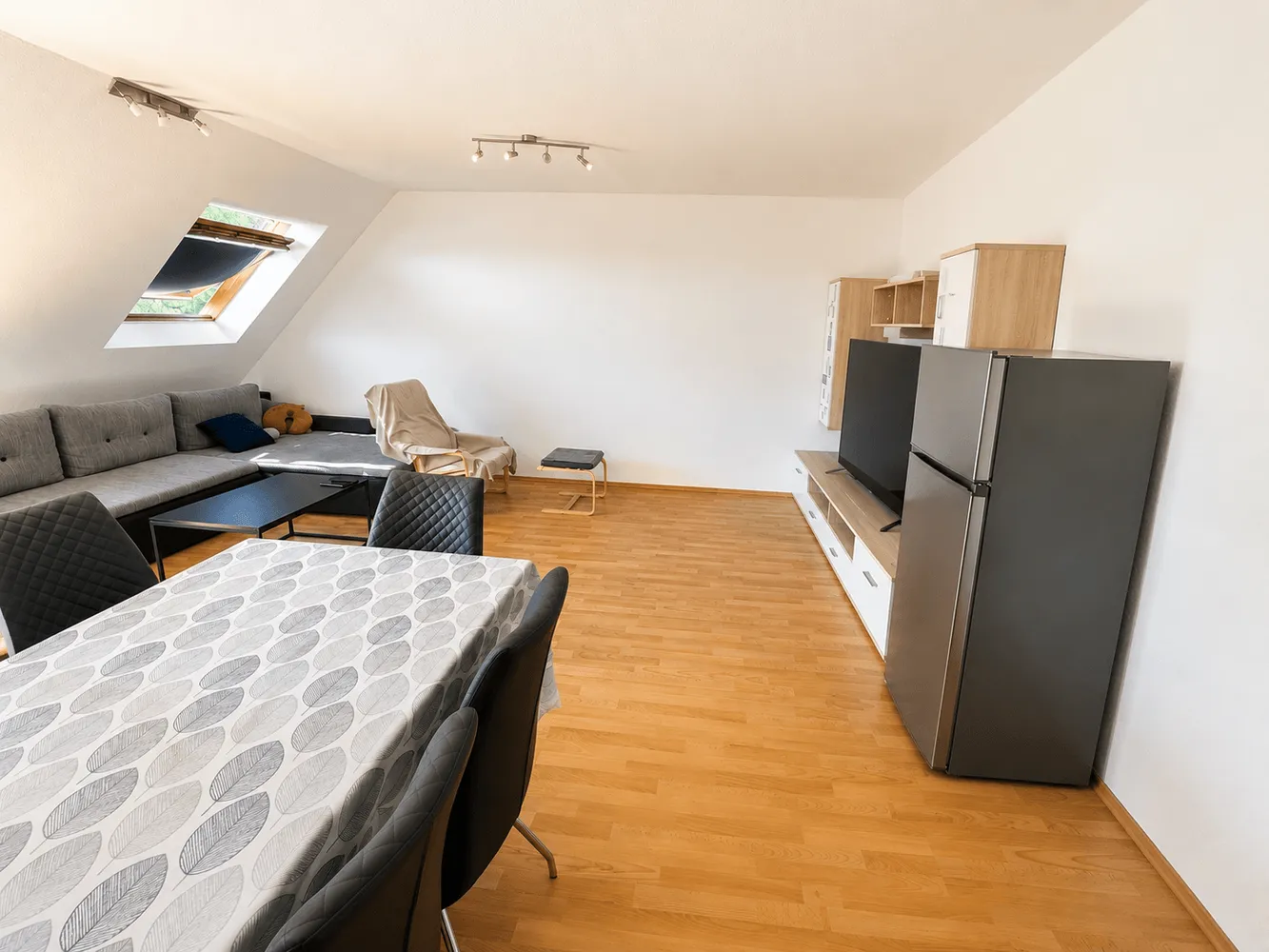 2 Zimmer Wohnung mit 56 m² in Rastatt – Bild 2