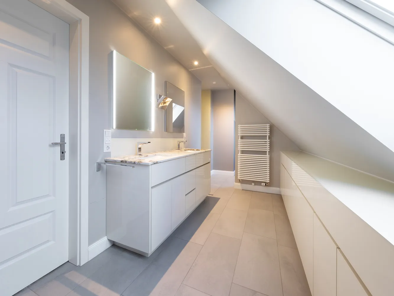 4 Zimmer Wohnung mit 192 m² in Oldenburg – Bild 6