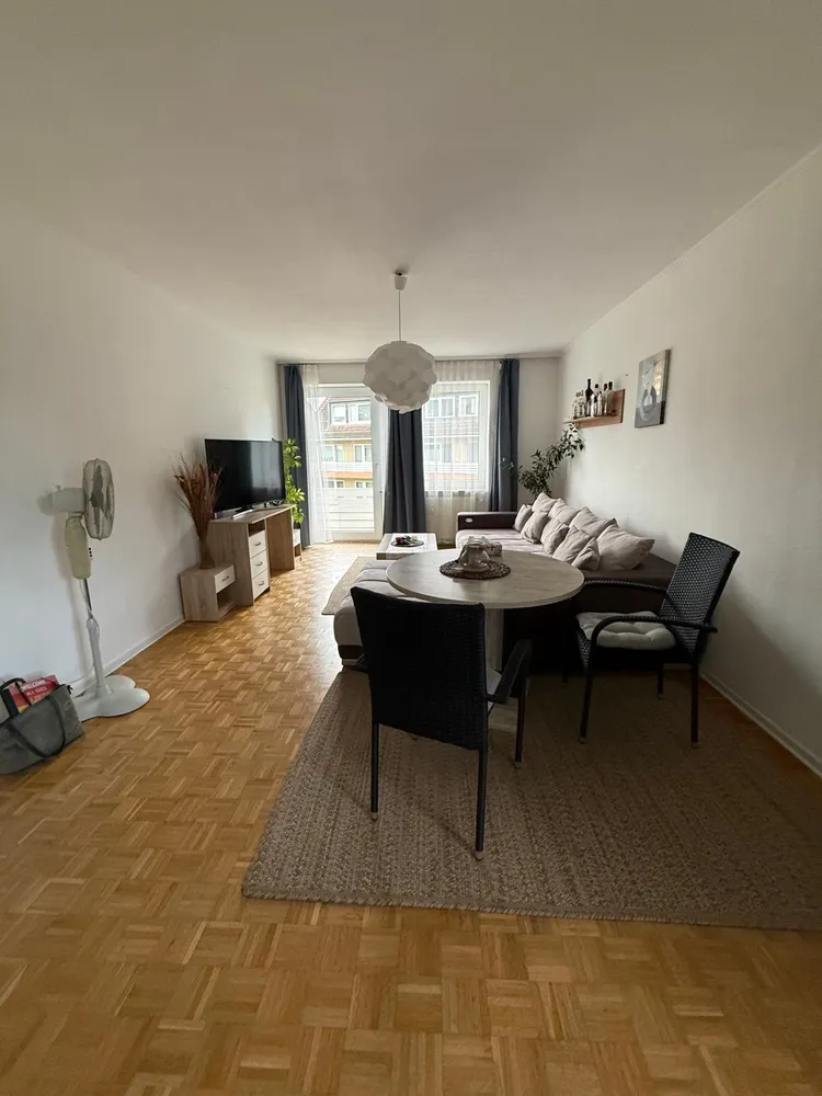 3 Zimmer Wohnung mit 71 m² in Hamburg – Bild 2