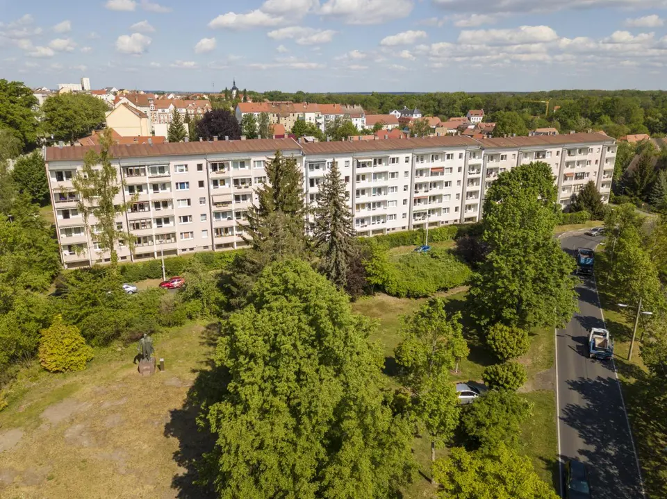 2 Zimmer Wohnung mit 49 m² in Riesa – Bild 2