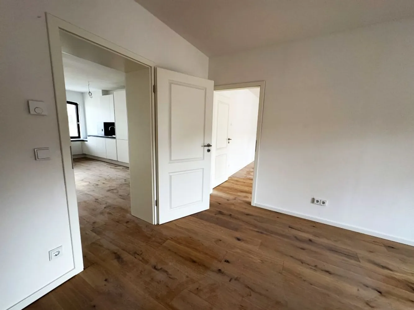 3 Zimmer Wohnung mit 82 m² in Wiesbaden – Bild 9