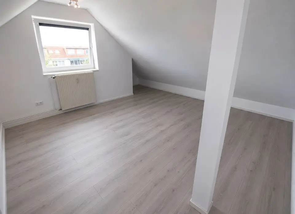 5 Zimmer Wohnung mit 101 m² in Ratingen – Bild 6