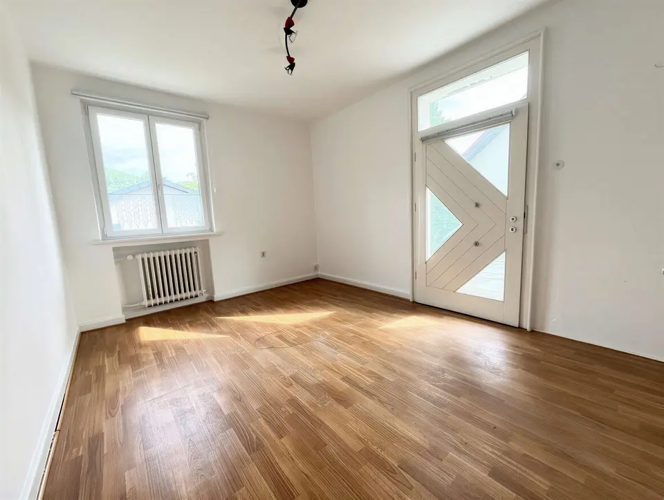 5 Zimmer Wohnung mit 150 m² in Sonneberg – Bild 4