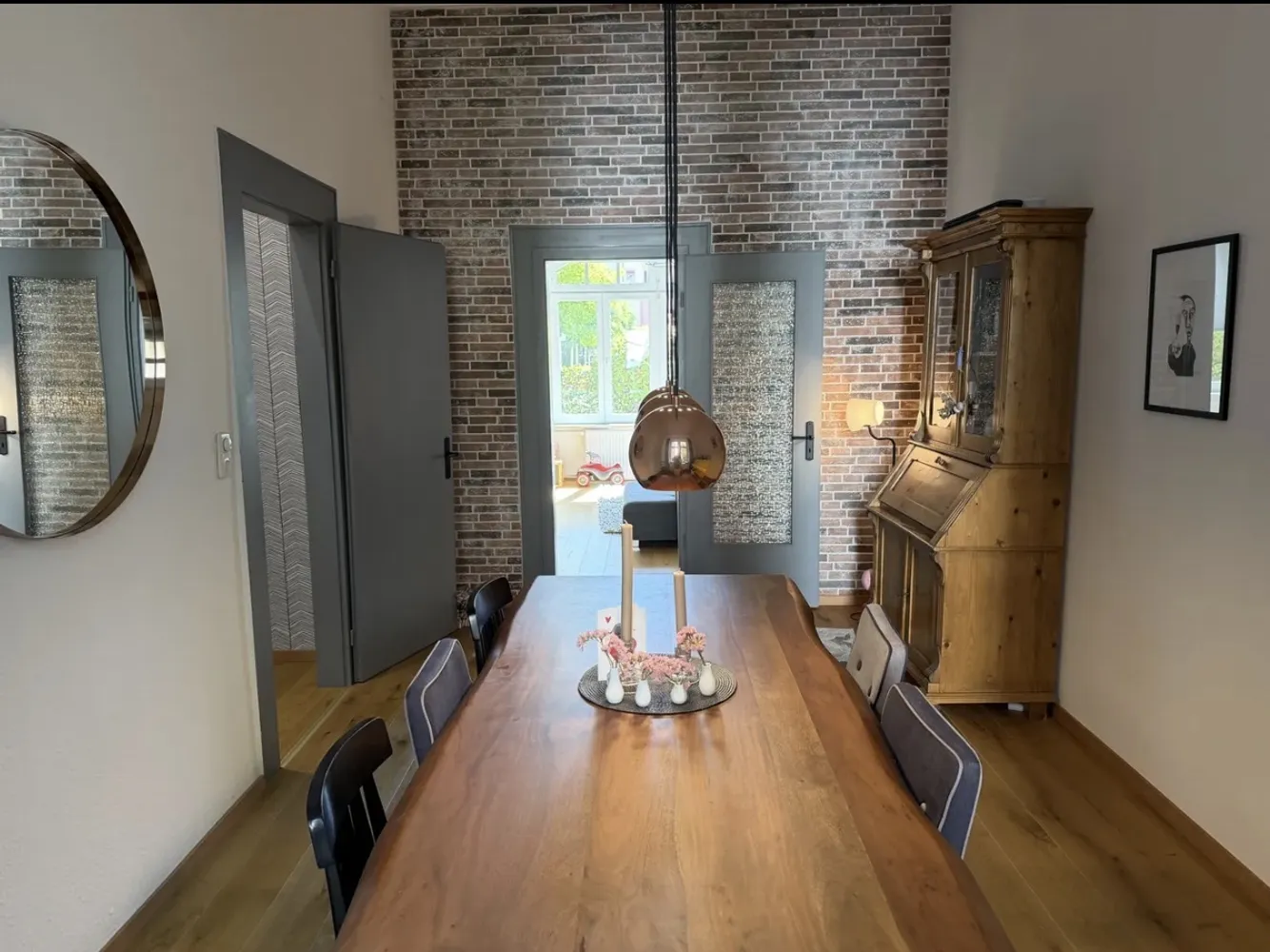 4 Zimmer Wohnung mit 90 m² in Frankfurt am Main – Bild 1