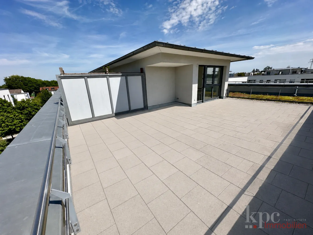 3 Zimmer Wohnung mit 108 m² in München – Bild 4