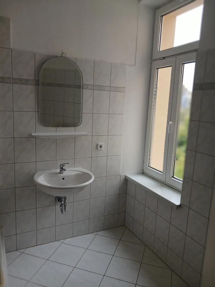 2 Zimmer Wohnung mit 64 m² in Halle (Saale) – Bild 1
