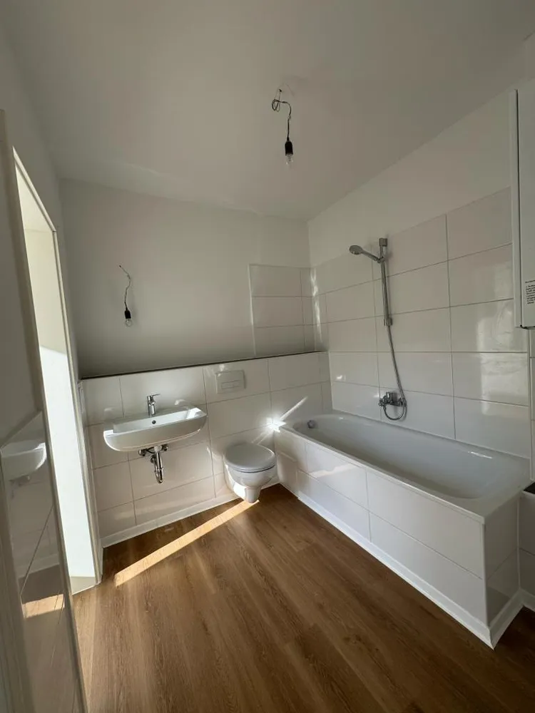 2 Zimmer Wohnung mit 74 m² in Wuppertal – Bild 9