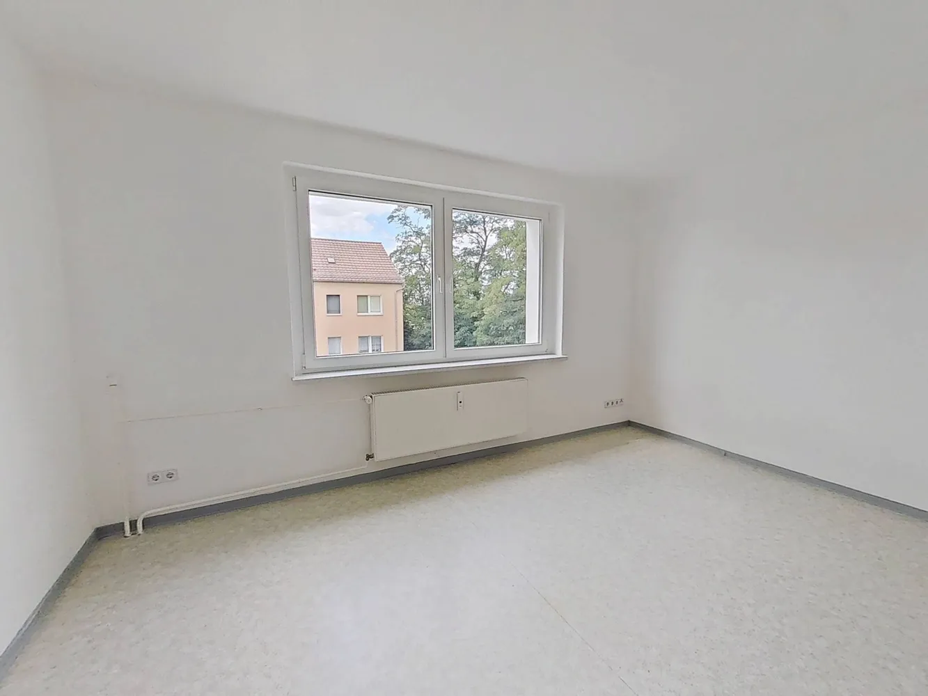 1 Zimmer Wohnung mit 37 m² in Schwedt/Oder – Bild 4