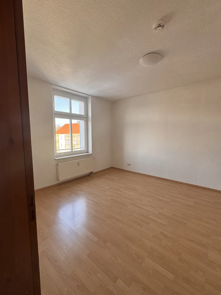 3 Zimmer Wohnung mit 88 m² in Magdeburg – Bild 2