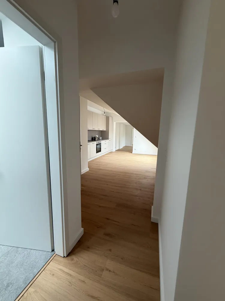 3 Zimmer Wohnung mit 80 m² in Berlin – Bild 3