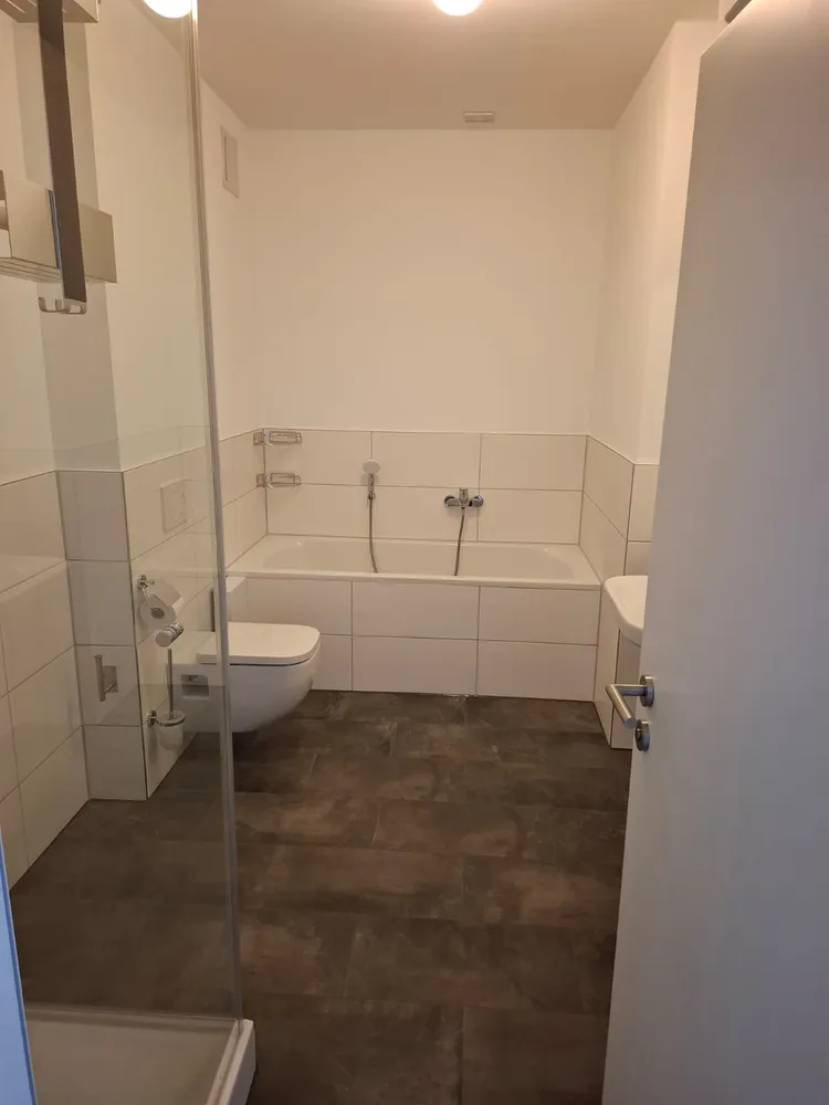 6 Zimmer Wohnung mit 250 m² in Aachen – Bild 10