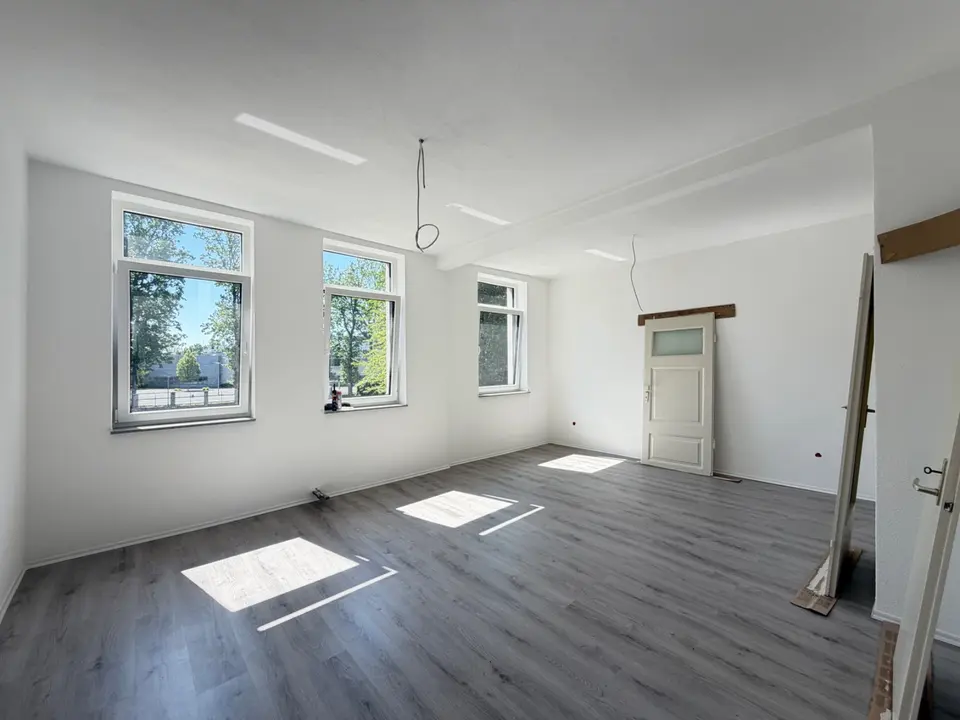 6 Zimmer Wohnung mit 110 m² in Hannover – Bild 1