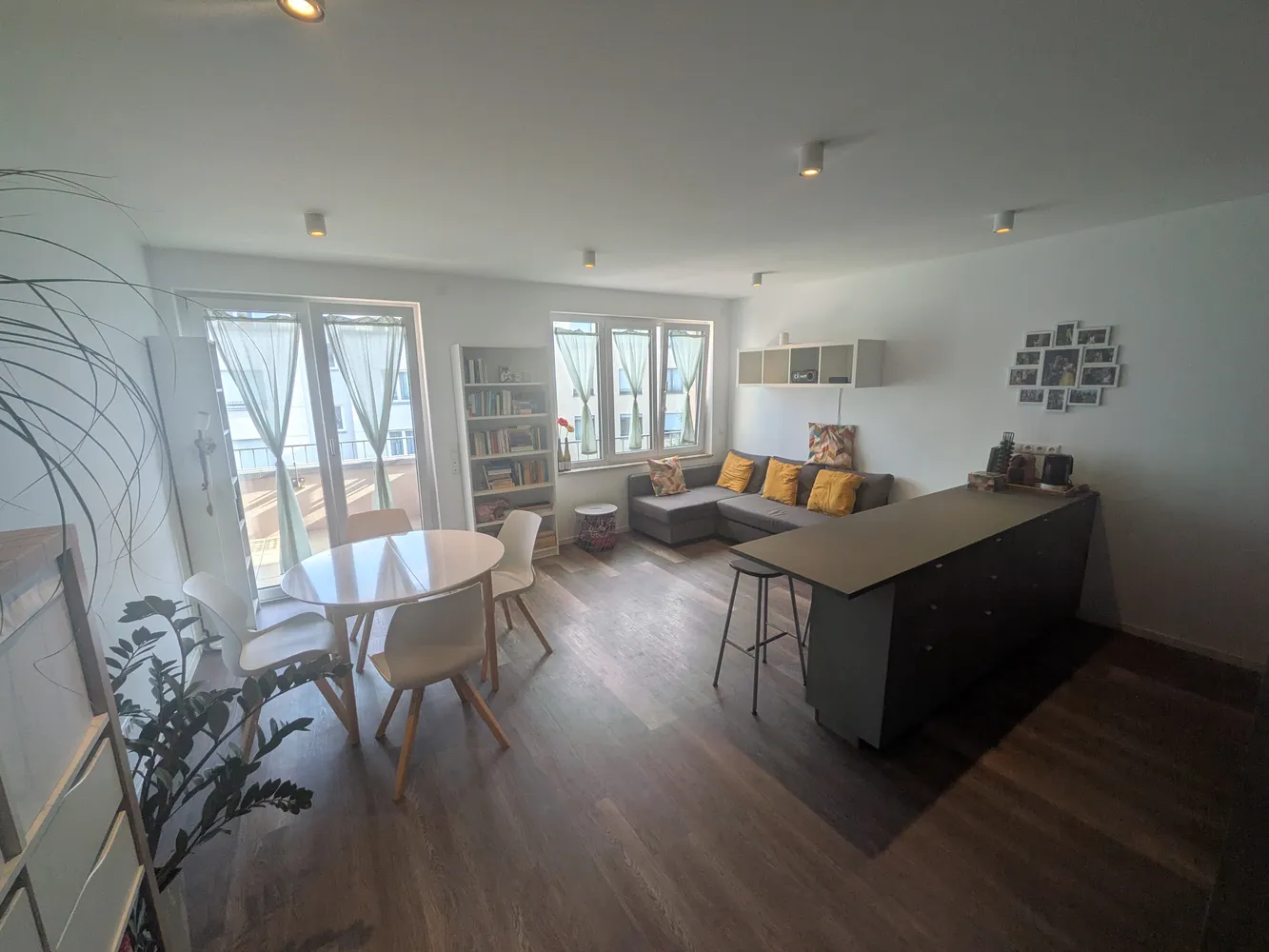 4 Zimmer Wohnung mit 80 m² in Berlin – Bild 2