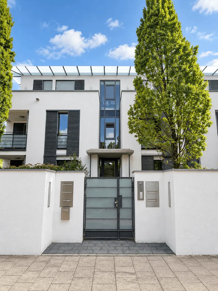 4 Zimmer Wohnung mit 107 m² in München – Bild 6