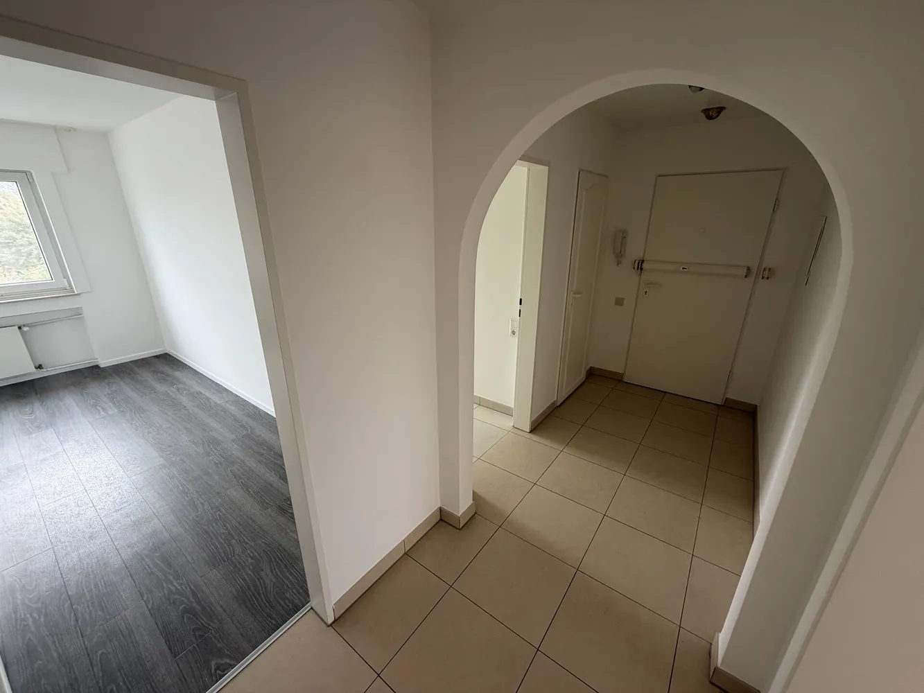 2 Zimmer Wohnung mit 65 m² in Neuss – Bild 3
