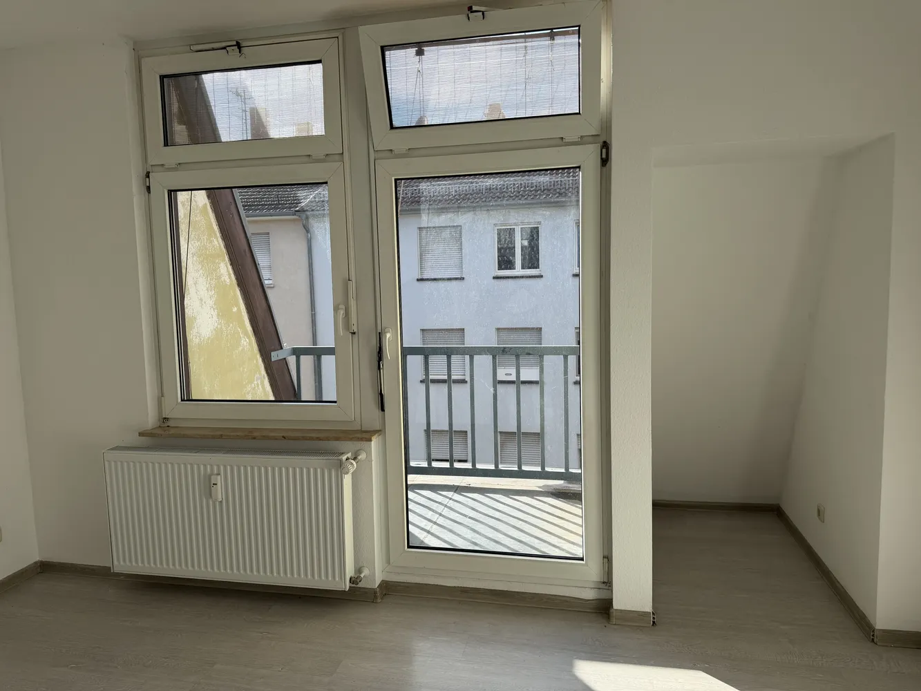 2 Zimmer Wohnung mit 46 m² in Ludwigshafen am Rhein – Bild 1