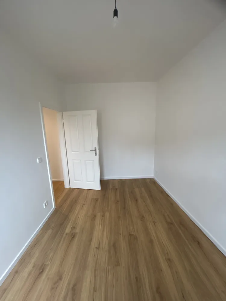 3 Zimmer Wohnung mit 91 m² in Berlin – Bild 3