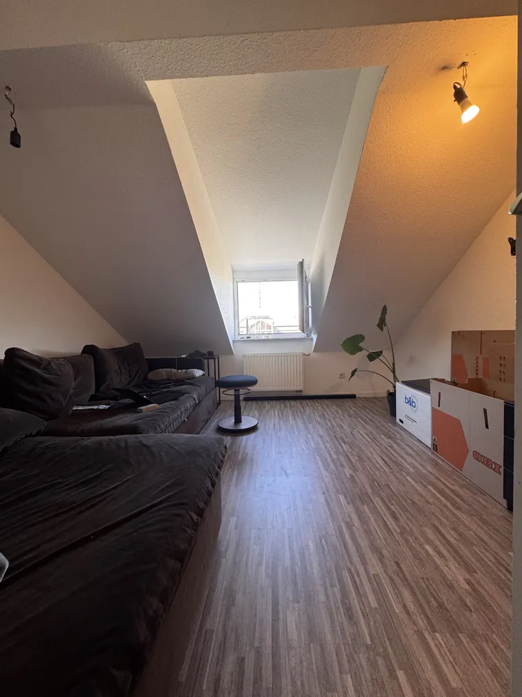 4 Zimmer Wohnung mit 113 m² in Stuttgart – Bild 4