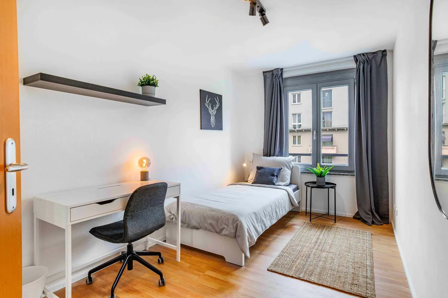 WG-Zimmer mit 10 m² in München – Bild 1