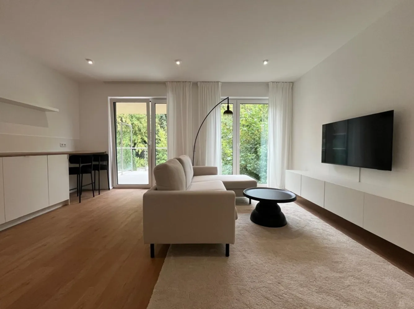 2 Zimmer Wohnung mit 55 m² in Düsseldorf – Bild 1
