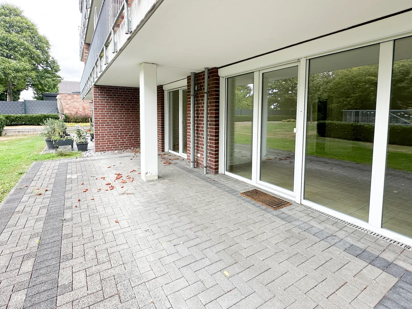 2 Zimmer Wohnung mit 71 m² in Düsseldorf – Bild 1