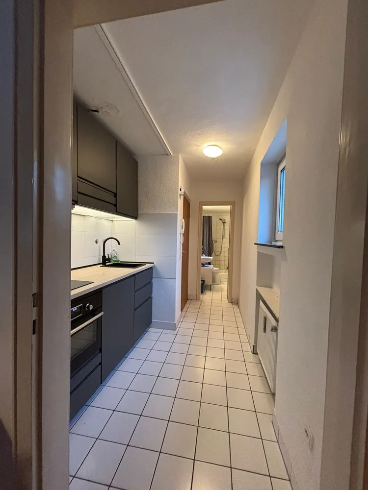 1 Zimmer Wohnung mit 32 m² in Köln – Bild 8