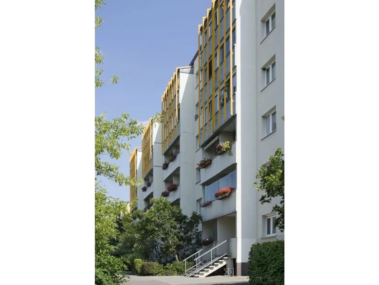 2 Zimmer Wohnung mit 41 m² in Halle (Saale) – Bild 2