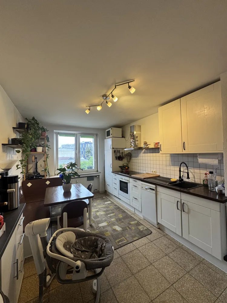 2 Zimmer Wohnung mit 70 m² in Aachen – Bild 1
