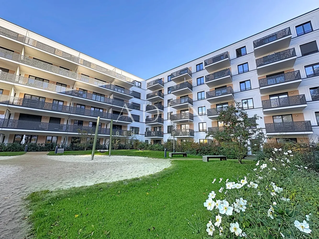 4 room apartment with 114 m² in Berlin – Photo 10