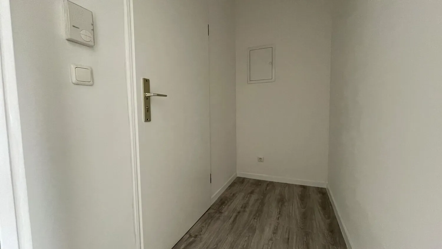 2 Zimmer Wohnung mit 60 m² in Krefeld – Bild 3