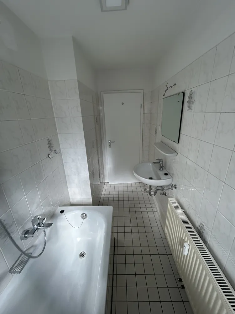 2 Zimmer Wohnung mit 42 m² in Essen – Bild 11