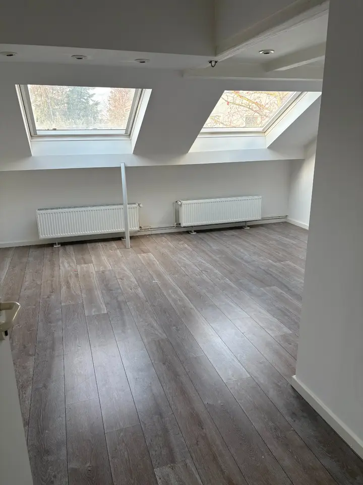 3 Zimmer Wohnung mit 105 m² in Bremen – Bild 1