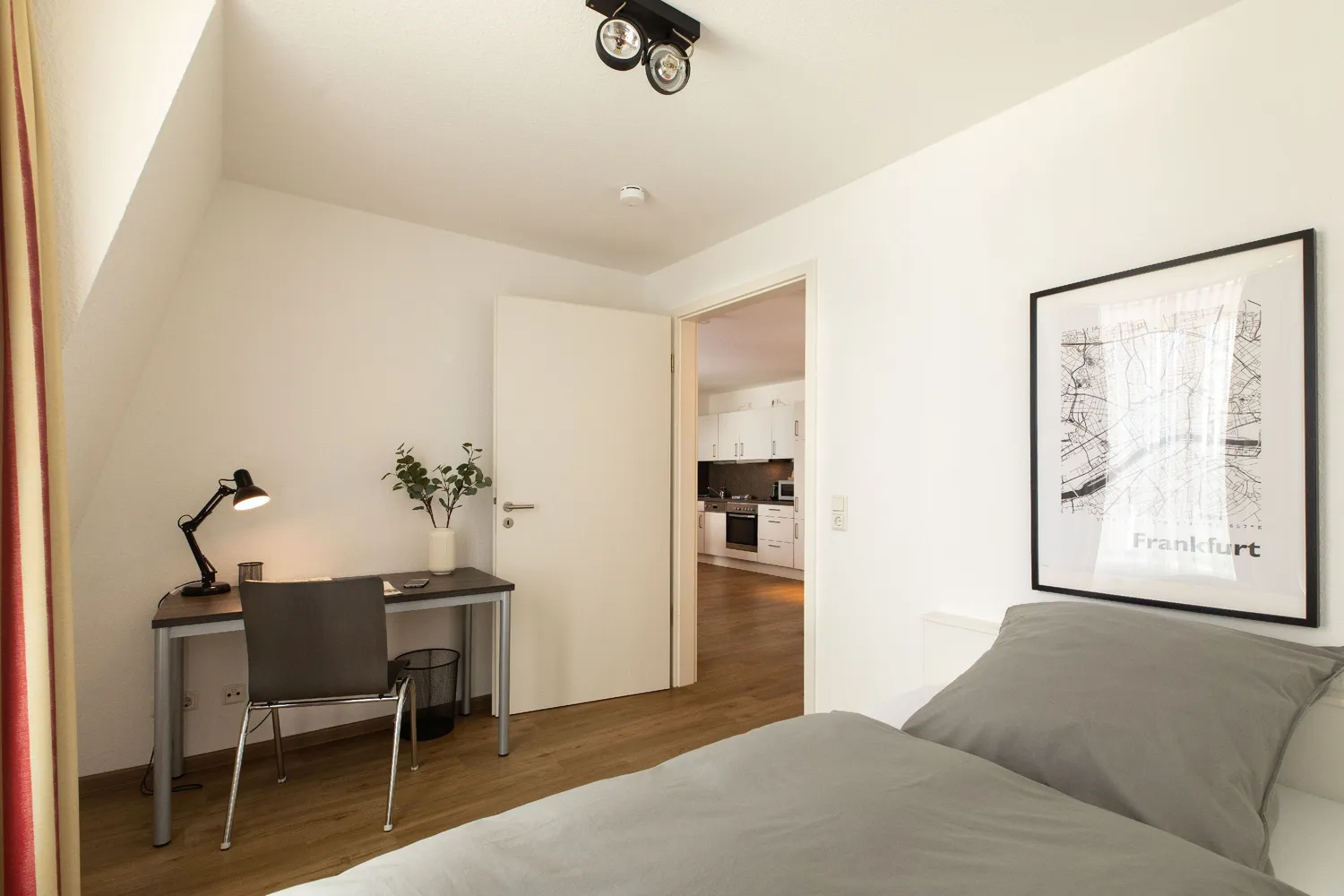 2 Zimmer Wohnung mit 73 m² in Frankfurt am Main – Bild 9