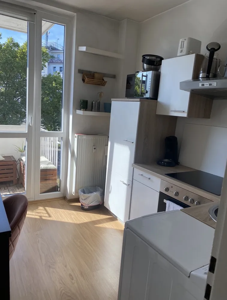 1 Zimmer Wohnung mit 36 m² in Köln – Bild 3