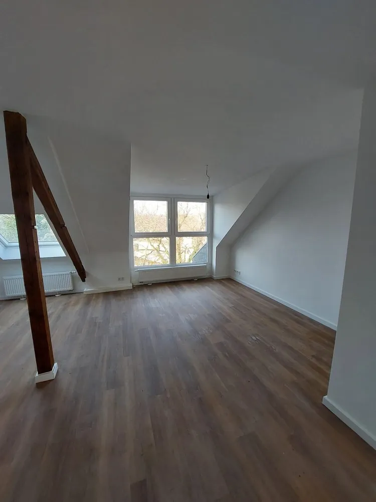 1 Zimmer Wohnung mit 37 m² in Düsseldorf – Bild 2