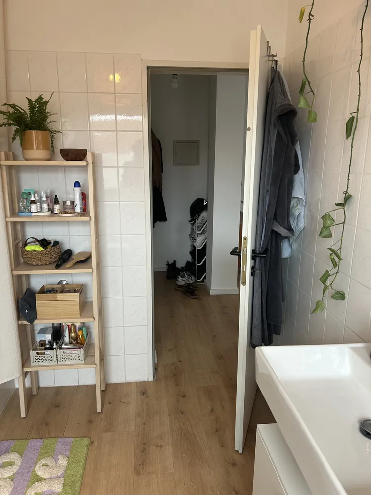 2 Zimmer Wohnung mit 35 m² in Köln – Bild 2