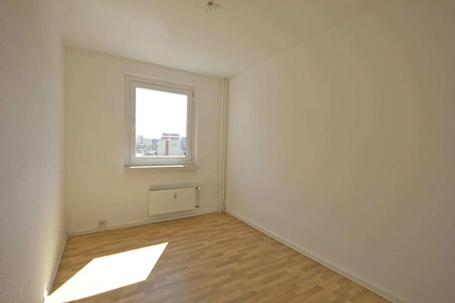 5 Zimmer Wohnung mit 118 m² in Halle (Saale) – Bild 6